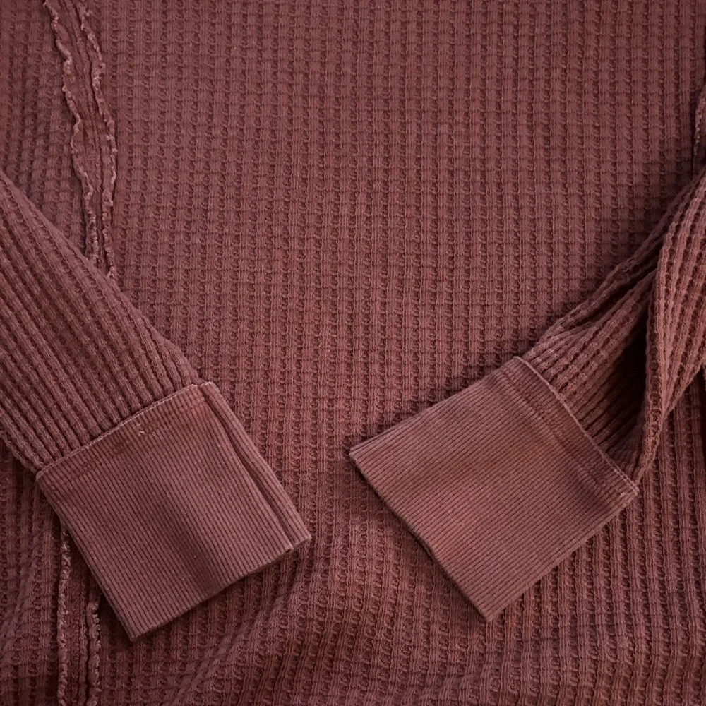 Women’s Rust Brown Waffle Knit Long Sleeve Top | Size M